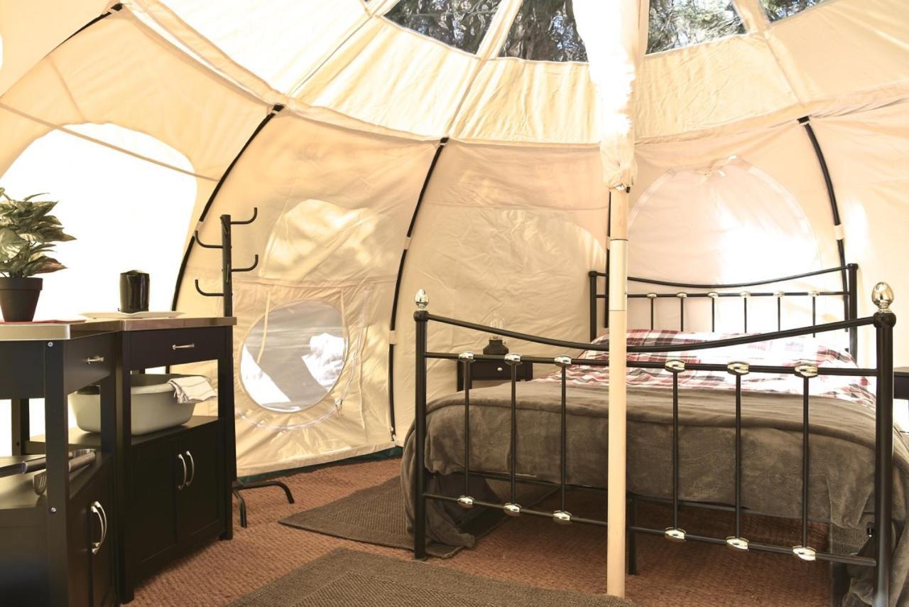 Glamping At Camping La Source Saint-Pierre-d'Argencon Exteriör bild