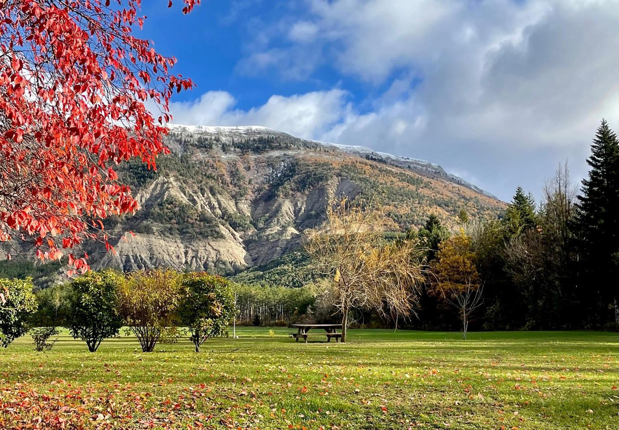 Glamping At Camping La Source Saint-Pierre-d'Argencon Exteriör bild